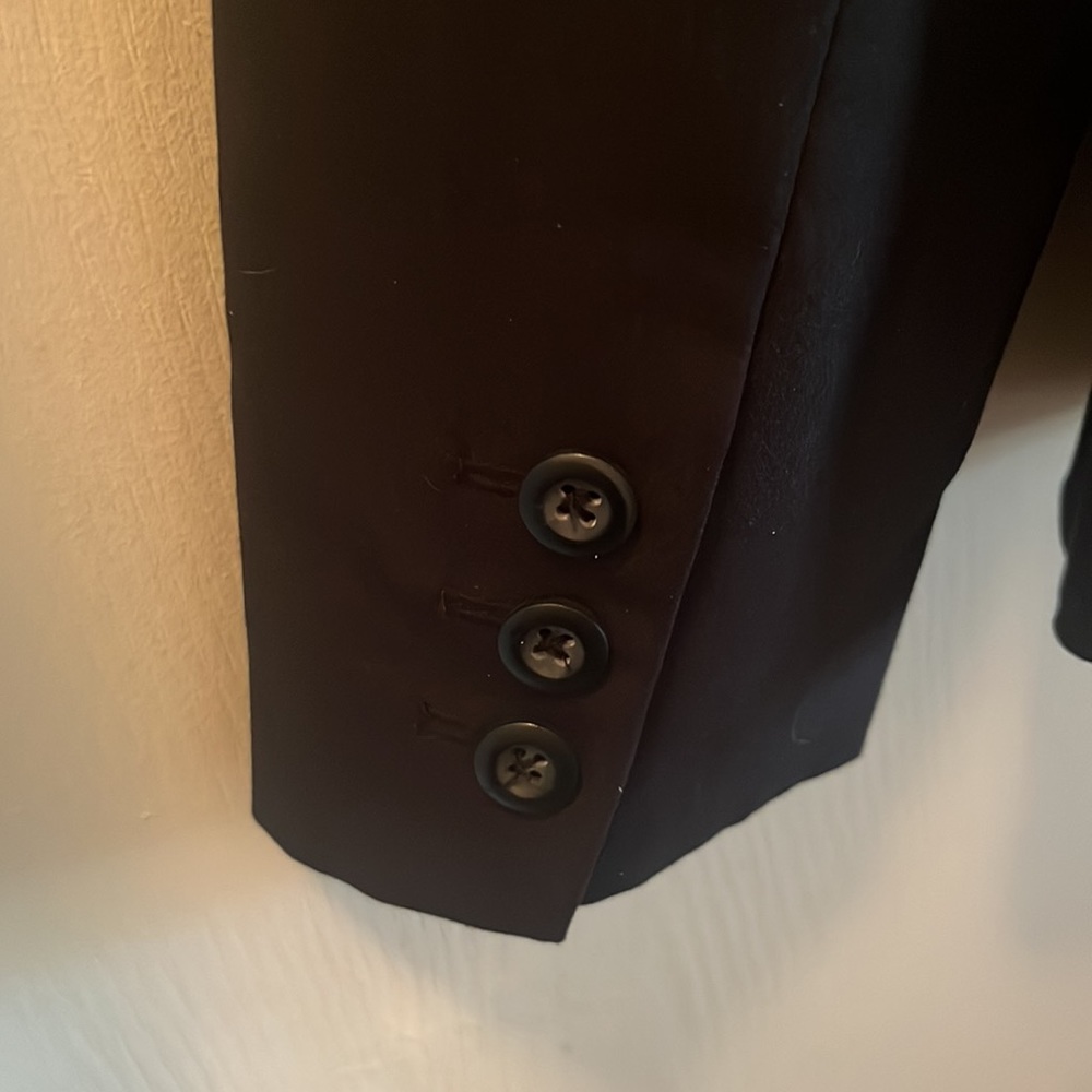 Two Button Blazer - Picture 7 of 9